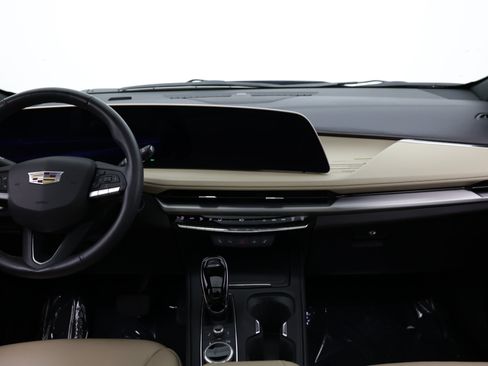 Used 2025 Cadillac XT4 Premium Luxury w/ Cold Weather Package FWD image 34