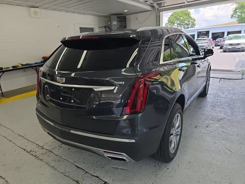 Used 2023 Cadillac XT5 Premium Luxury w/ Technology Package AWD/4WD image 5