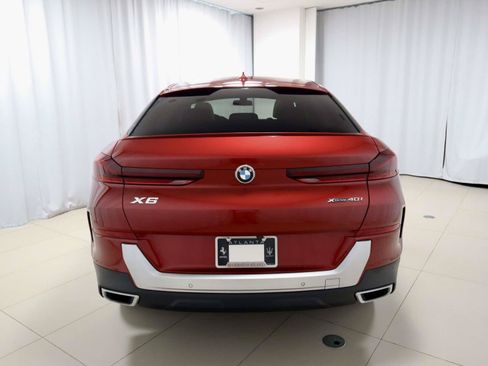 Used 2022 BMW X6 xDrive40i w/ Executive Package AWD/4WD image 4