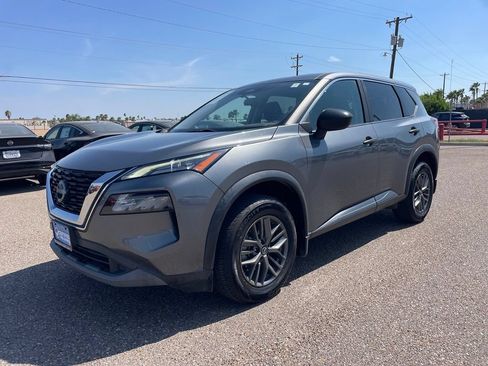 Certified 2023 Nissan Rogue S FWD image 3