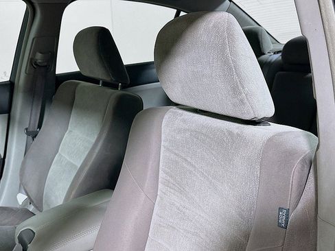 Used 2009 Honda Accord LX image 17