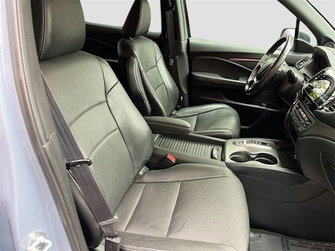 Used 2023 Honda Passport EX-L image 28