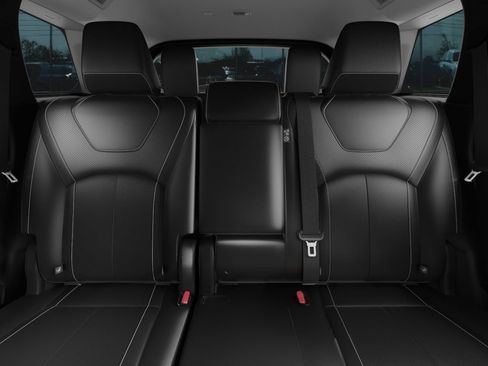 Certified 2026 INFINITI QX60 Luxe w/ Cargo Package image 9