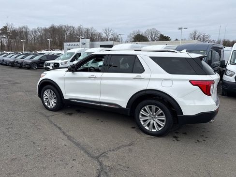 Used 2022 Ford Explorer Limited w/ Hybrid Equipment Group 310A image 8