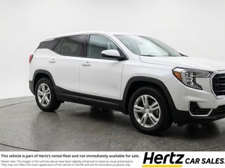 Used 2024 GMC Terrain SLE video 1