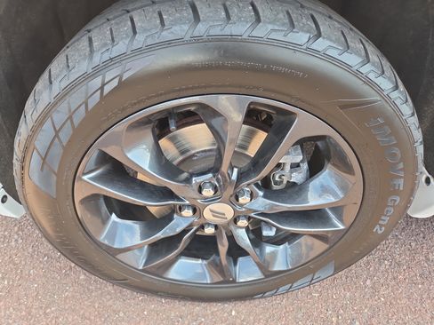 Used 2022 Dodge Durango GT image 12