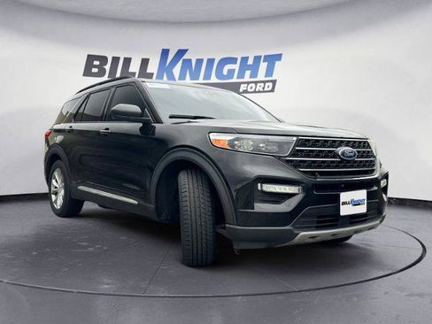Certified 2020 Ford Explorer XLT w/ Equipment Group 202A RWD image 7