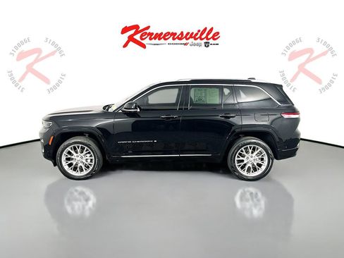 Used 2023 Jeep Grand Cherokee Summit image 4
