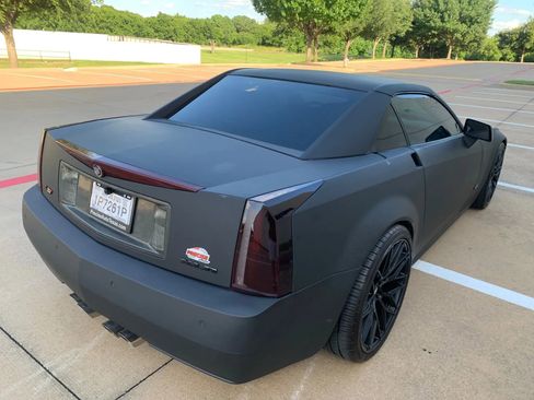 Used 2006 Cadillac XLR V image 5