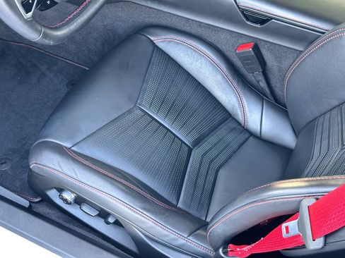 Used 2023 Chevrolet Corvette Stingray Premium Cpe w/ Z51 Performance Package RWD image 42
