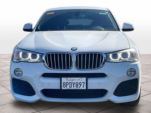 Used 2017 BMW X4 xDrive28i image 3