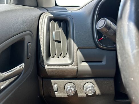 Certified 2022 GMC Canyon Denali AWD/4WD image 21