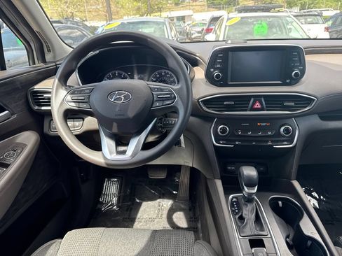 Used 2019 Hyundai Santa Fe SE FWD image 29