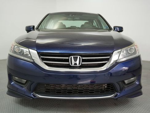 Used 2014 Honda Accord EX-L image 2