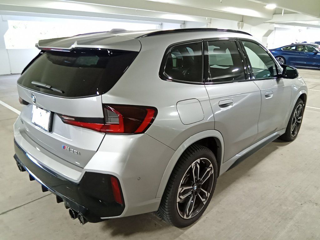 Used 2024 BMW X1 M35i w/ Shadowloine Package AWD/4WD image 5