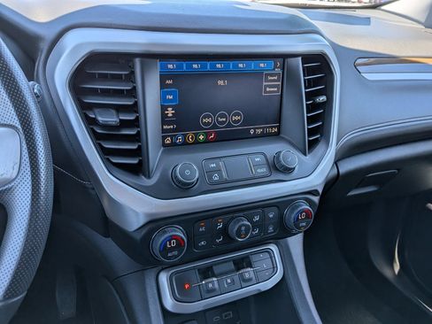Certified 2023 GMC Acadia SLE FWD image 12