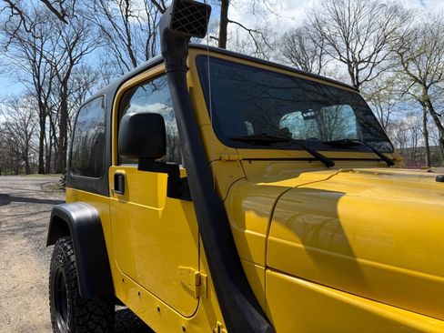 Used 2003 Jeep Wrangler X image 29