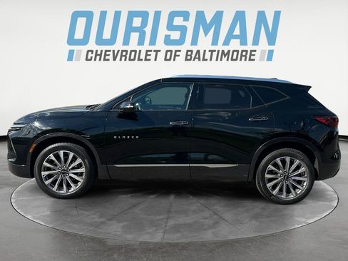 Used 2023 Chevrolet Blazer Premier w/ Enhanced Convenience Package FWD image 3