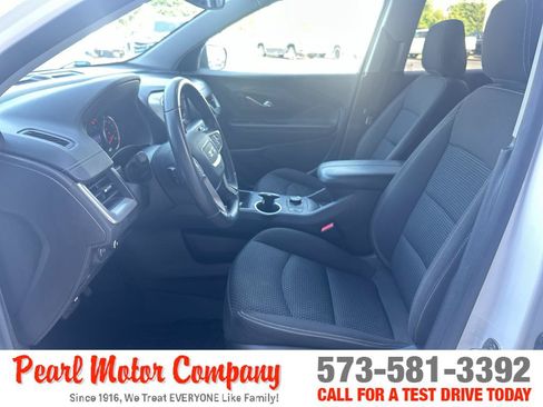Used 2022 GMC Terrain SLE w/ Driver Convenience Package AWD/4WD image 11