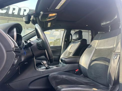 Used 2018 Jeep Grand Cherokee Altitude AWD/4WD image 7