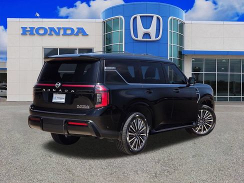 Used 2025 Nissan Armada Platinum Reserve AWD/4WD image 3