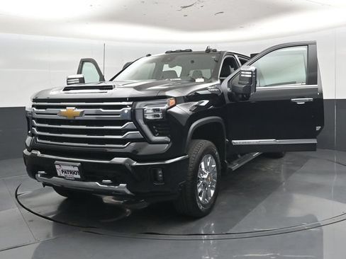 Used 2024 Chevrolet Silverado 2500 High Country w/ High Country Premium Package AWD/4WD image 59