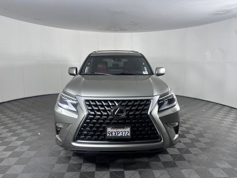 Used 2023 Lexus GX 460 Luxury w/ Off Road Package AWD/4WD image 9