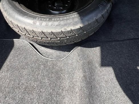 Used 1996 Cadillac Fleetwood Brougham image 44