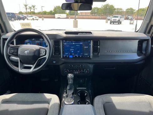 Used 2025 Ford Bronco Big Bend AWD/4WD image 13