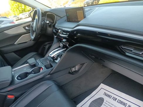 Used 2023 Acura MDX SH-AWD w/ Technology Package image 26