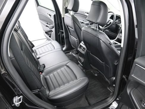 Used 2024 Ford Edge SEL w/ Convenience Package AWD/4WD image 30