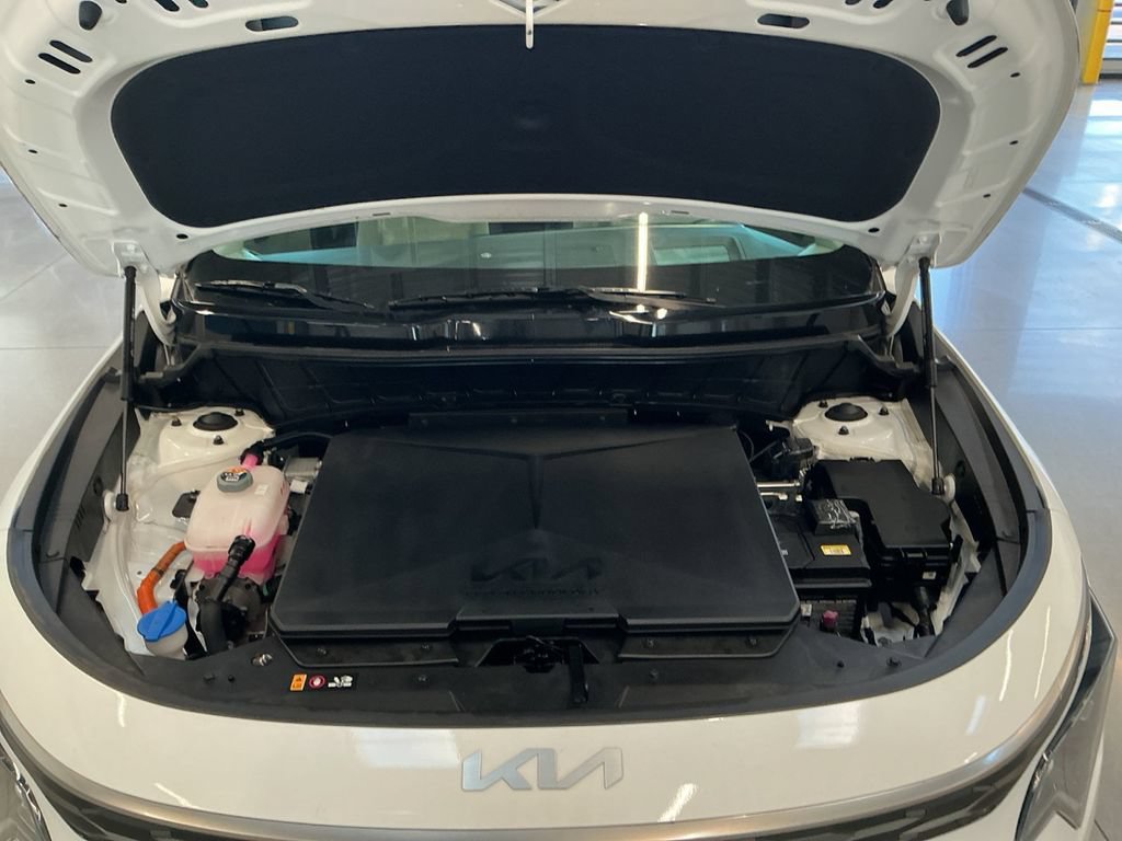 Used 2024 Kia Niro Wave w/ Wave Preserve Package FWD image 30