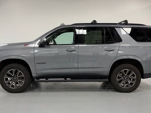 Used 2021 Chevrolet Tahoe Z71 w/ Z71 Off-Road Package image 2