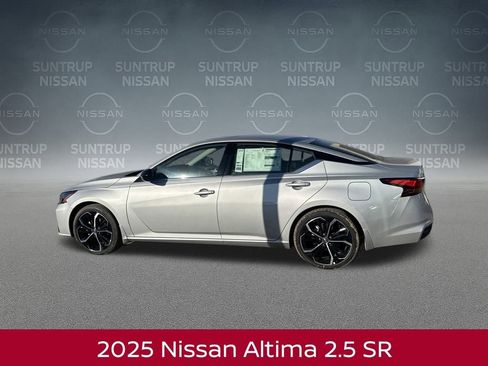 New 2025 Nissan Altima 2.5 SR w/ SR Premium Package image 3