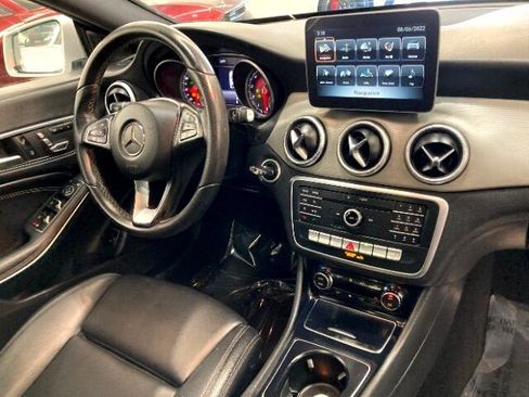 Used 2018 Mercedes-Benz CLA 250 image 17