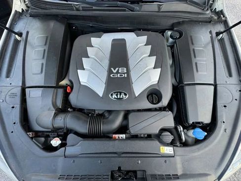 Used 2015 Kia K900 Premium RWD image 12