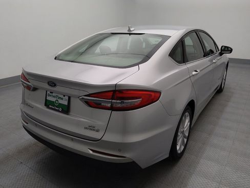 Used 2019 Ford Fusion SE image 9