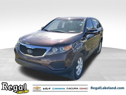 Used 2012 Kia Sorento LX image 7