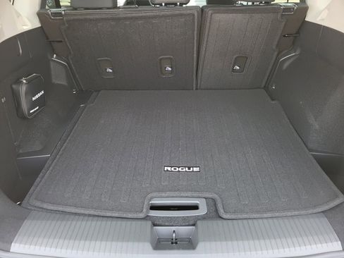 New 2026 Nissan Rogue SV FWD image 11