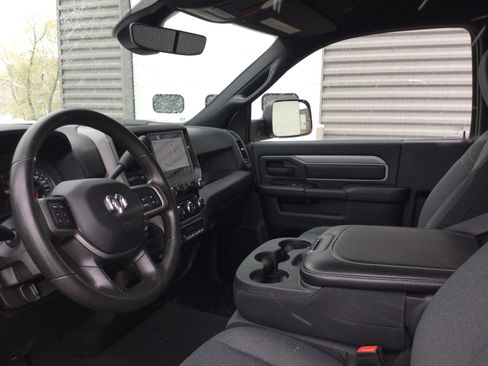 Used 2022 RAM 2500 Tradesman image 6