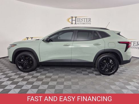Used 2025 Chevrolet Trax ACTIV w/ Driver Confidence Package FWD image 7