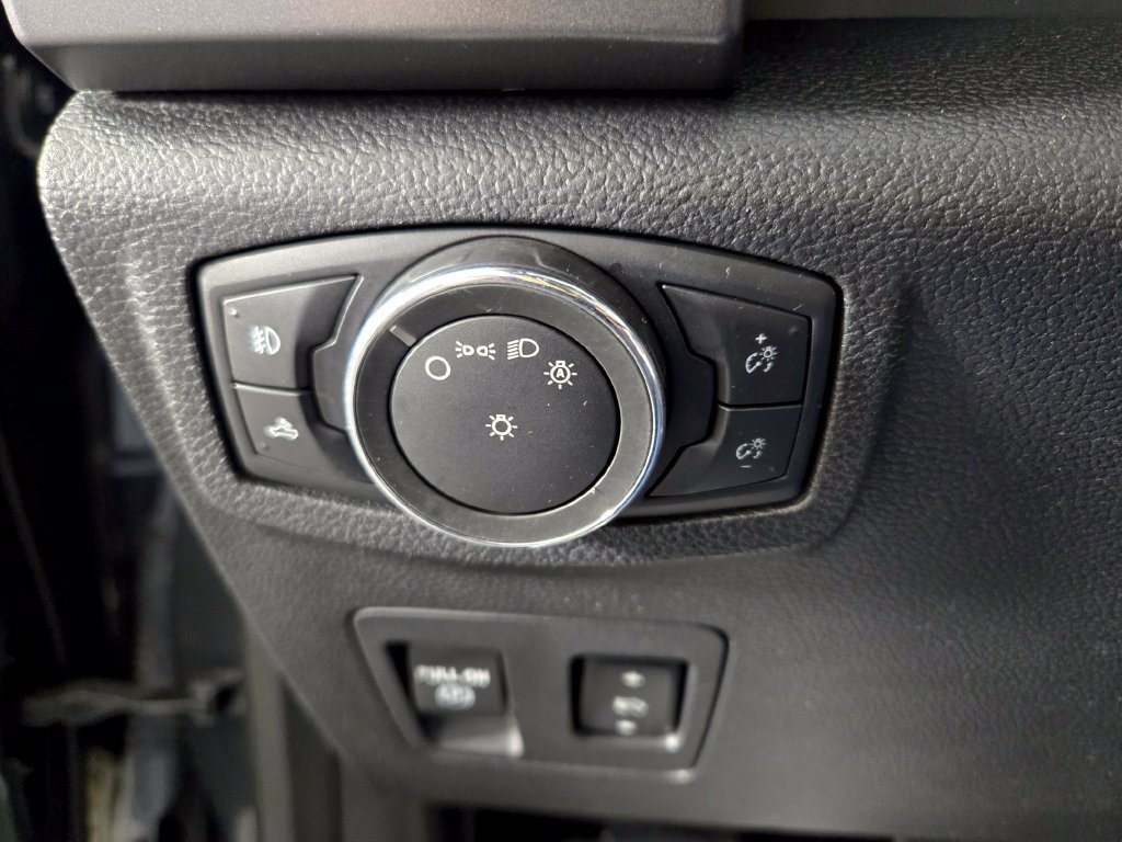 Used 2016 Ford F150 XLT w/ Equipment Group 301A Mid AWD/4WD image 25