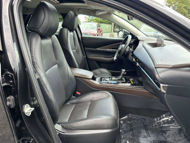 Used 2022 MAZDA CX-30 AWD 2.5 S w/ Premium Package image 11