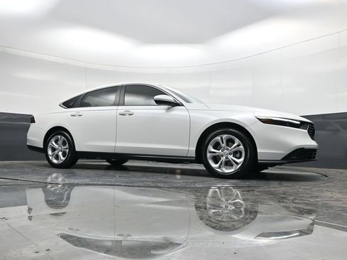 New 2026 Honda Accord LX image 31