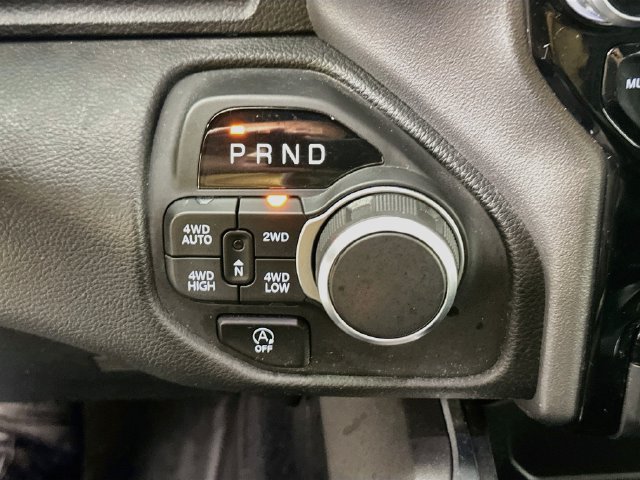 Used 2025 RAM 1500 Big Horn AWD/4WD image 23