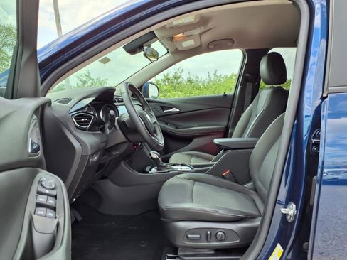 Used 2023 Buick Encore GX Select w/ Safety Package II AWD/4WD image 26