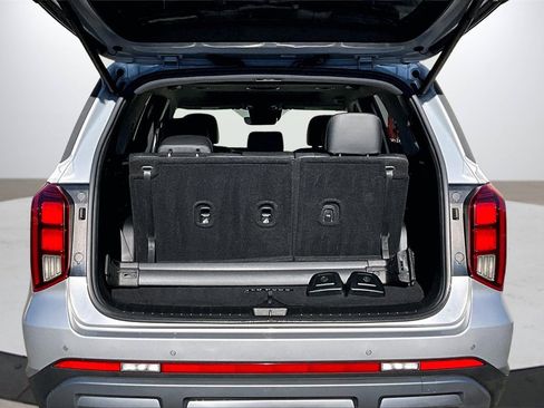 Used 2023 Hyundai Palisade SEL image 27