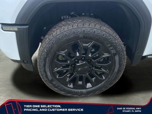 New 2026 GMC Sierra 2500 Denali w/ Denali Reserve Package AWD/4WD image 10