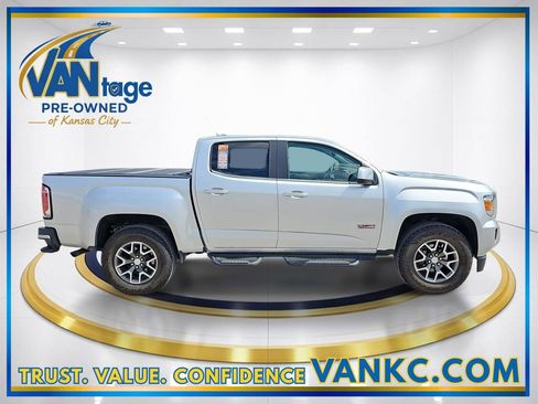 Used 2016 GMC Canyon SLE w/ All Terrain Adventure Package AWD/4WD image 5