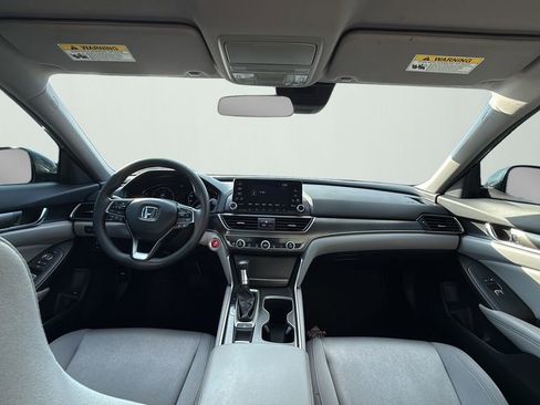 Used 2019 Honda Accord LX image 11